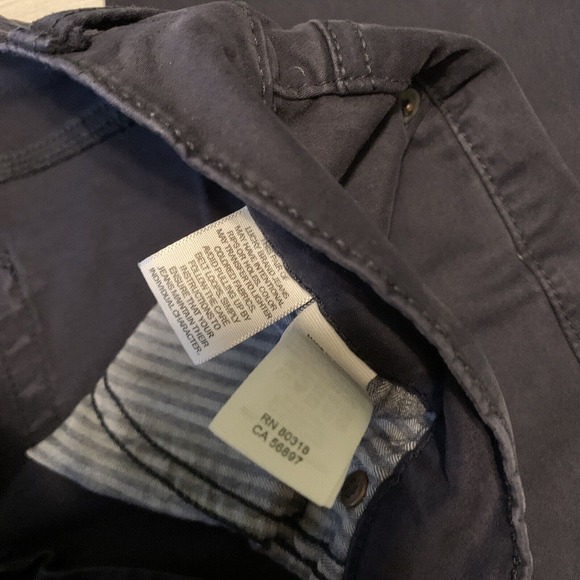 Lucky Brand 221 Mens Size 31x32 Straight Leg Pants Blue - Picture 9 of 10